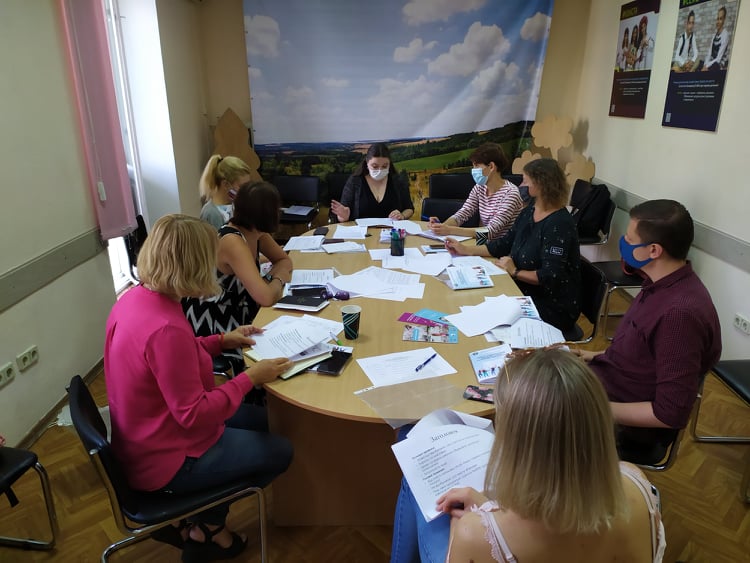 «Знання-сила!»