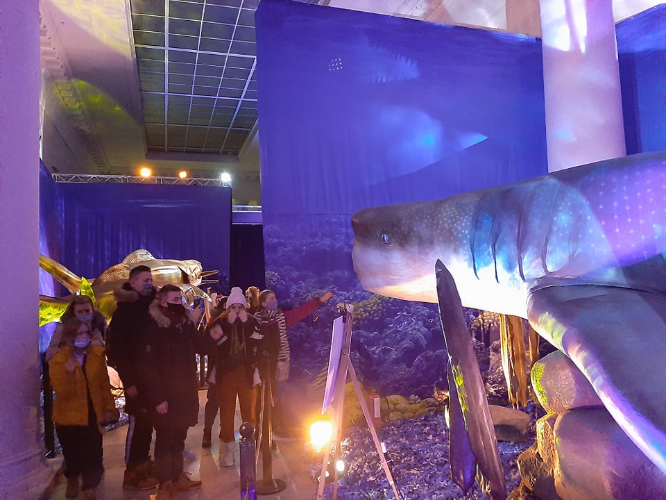 Під час відвідування виставки «Динозаври морських глибин»