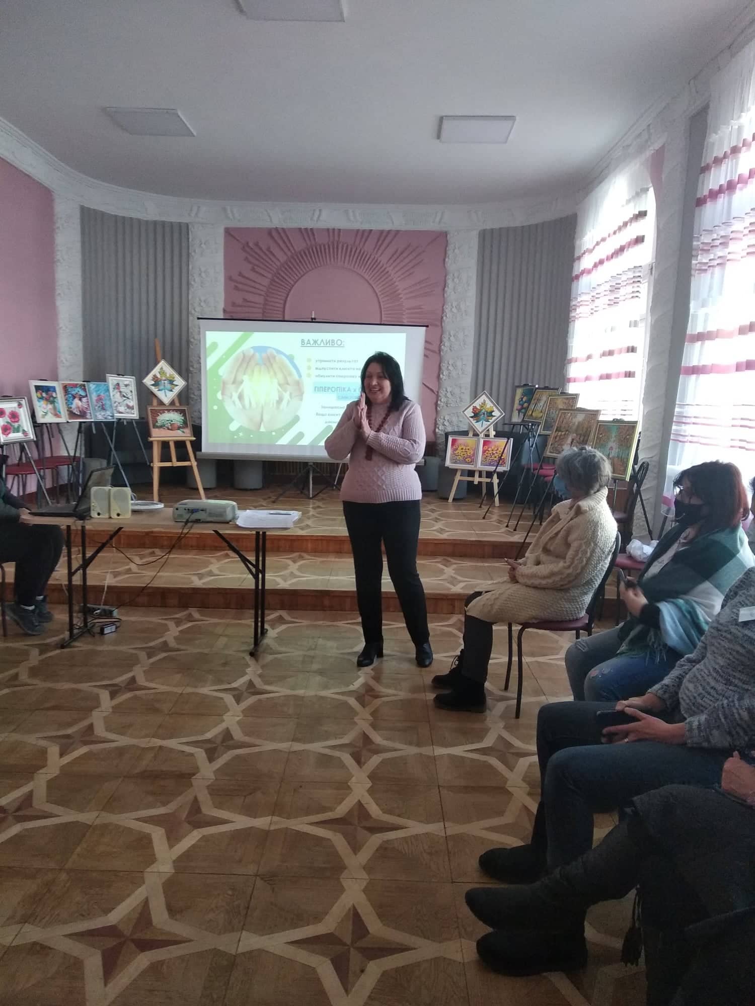 1 160504318_1157919171296360_3609058334086913279_n Під час майстер-класу