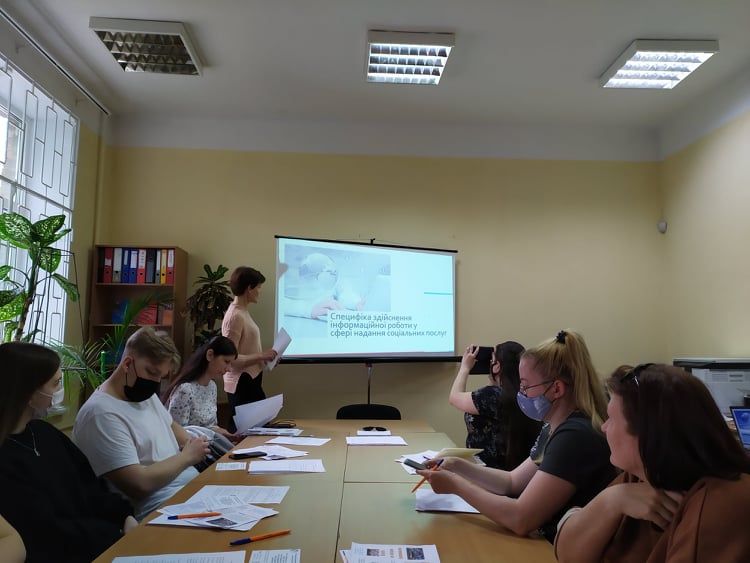 1 187433348_468789364408667_6442982965942182359_n Під час майстер-класу