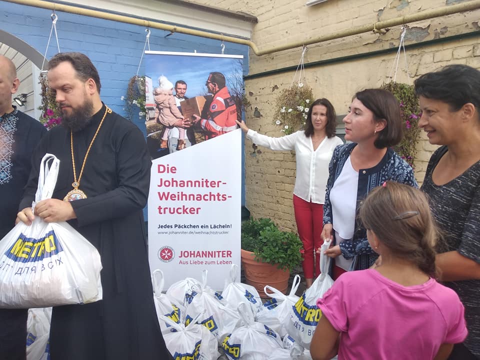 4 241112077_2024664534363702_4911059471717280885_n