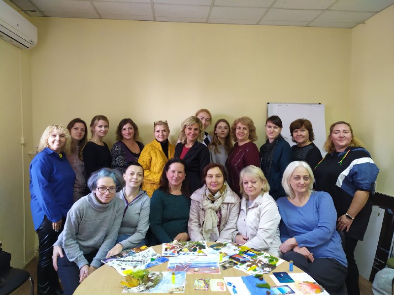 Учасники арт-практикуму