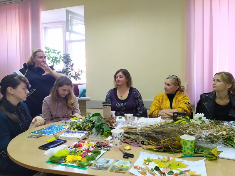 Ведуча зустрічі Разумова Ганна