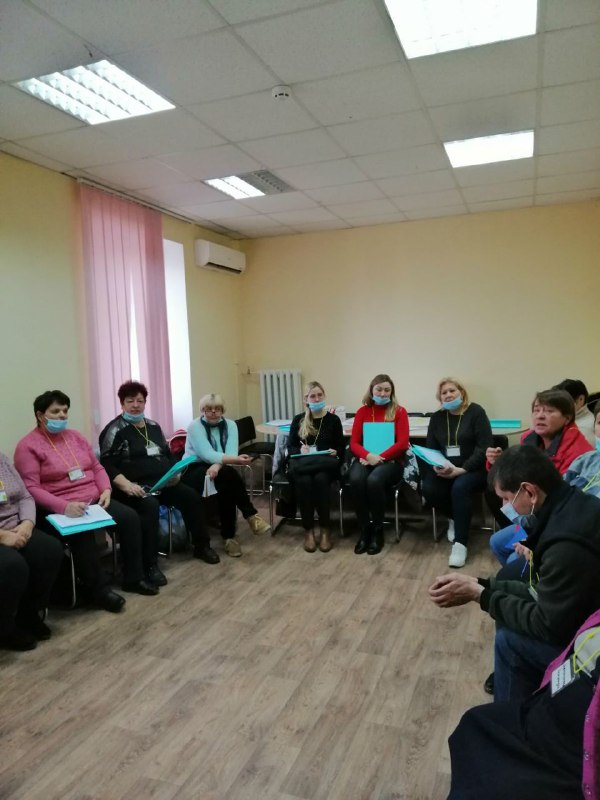 2 ba38b559-a08c-4a13-ac5b-904d7cbe3c8e Учасниками стали працівники територіальних центрів соціального обслуговування, РЦ, пансіонату ветеранів праці та геріатричного пансіонату міста Києва