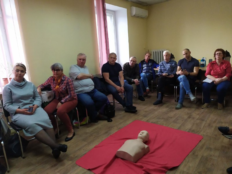 На курсі надається інформація щодо надання домедичної допомоги