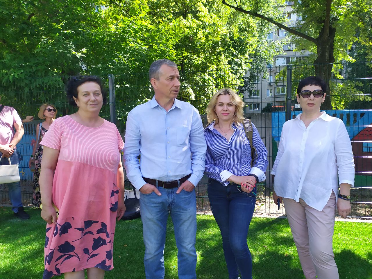 Організатори зміни на чолі з начальником Служби у справах дітей та сім’ї КМДА Валерієм Танцюрою